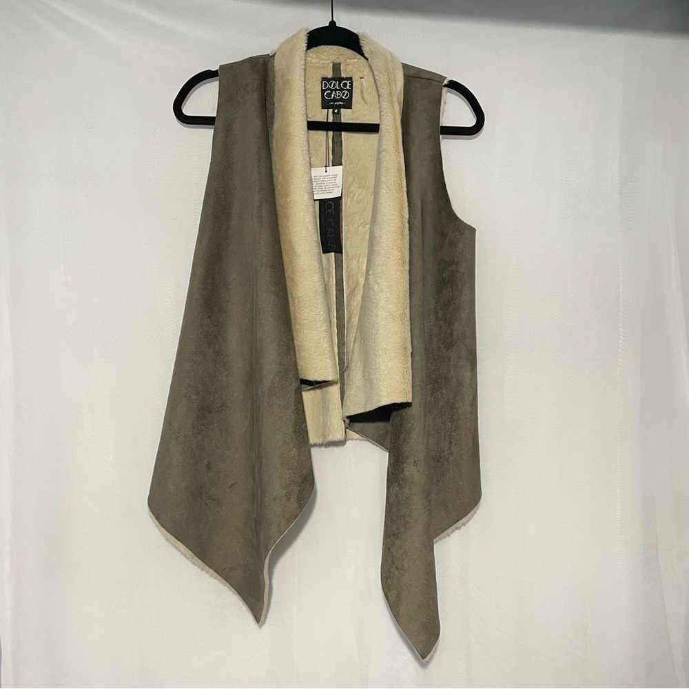NWT Dolce Cabo Open Front Brown Cream Faux Fur Vest Womens Size Medium